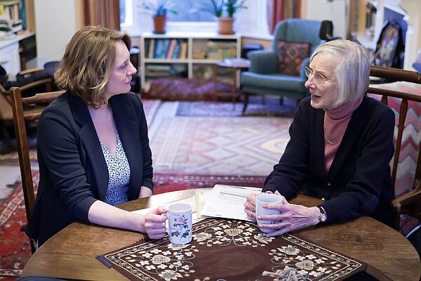 Cheney and Marie reading bills